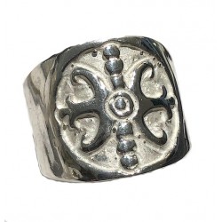 Ring lipari's symbol
