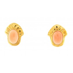 Earring pink coral
