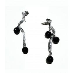 Obsidian earring and cubic...