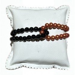 Pearl and obsidian bracelet