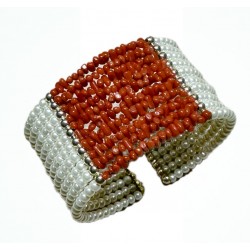 Corals and perls bracelet