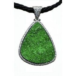 Green garnet pendant