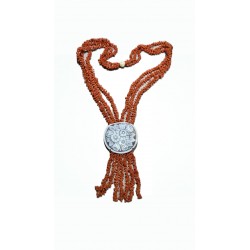 Collana corallo e cammeo