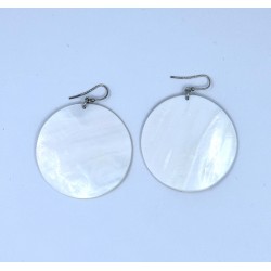 Mother of pearl earring
