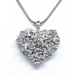 Heart and rose necklace