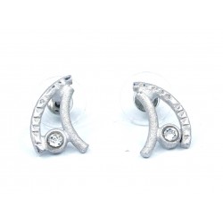 Palladium alloy earring