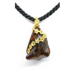 Amber pendant