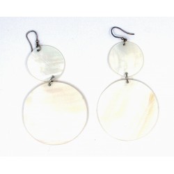 Mother of pearl earring