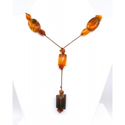 Collana ambra