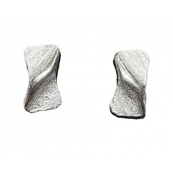 Palladium alloy earring