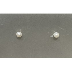 Orecchino perle
