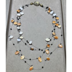 Collana conchiglia corniola