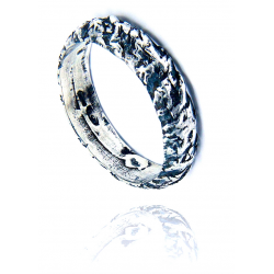 Platinum Stromboli ring